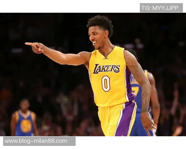 华盛顿鼓励球队坚持信念相信努力终将迎来转机 华盛顿鼓励球队坚持信念相信努力终将迎来转机